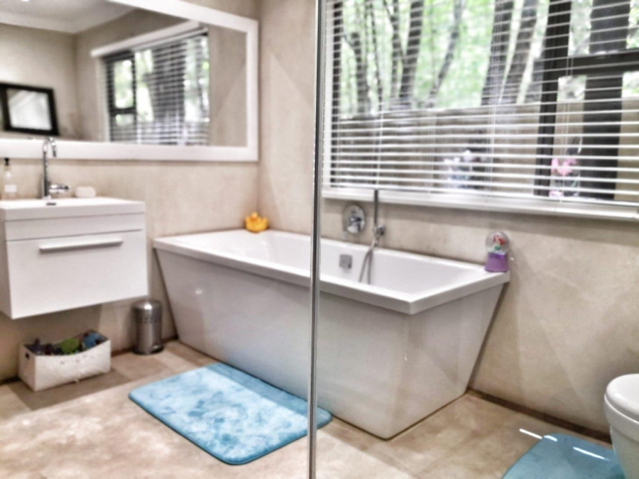 9 Bedroom Property for Sale in Die Bult North West